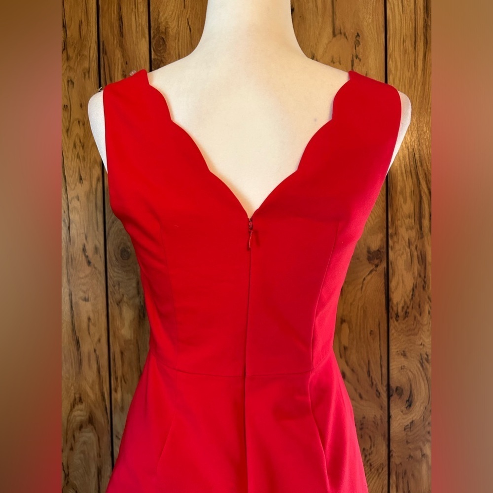 The limited red scalloped mini dress size 0 - Picture 6 of 10